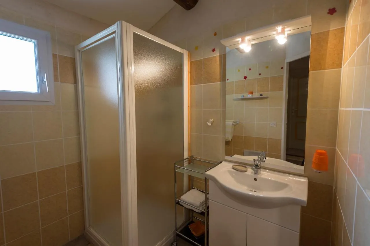 Alojamento de Acomodação e Pequeno-almoço Chambres d'Hôtes de Curnier Bédoin